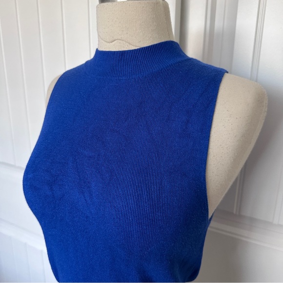 Express Blue Mock Neck Tank - Picture 2 of 7